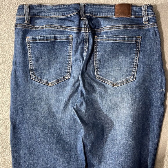 Maurice Jeans - Picture 3 of 4